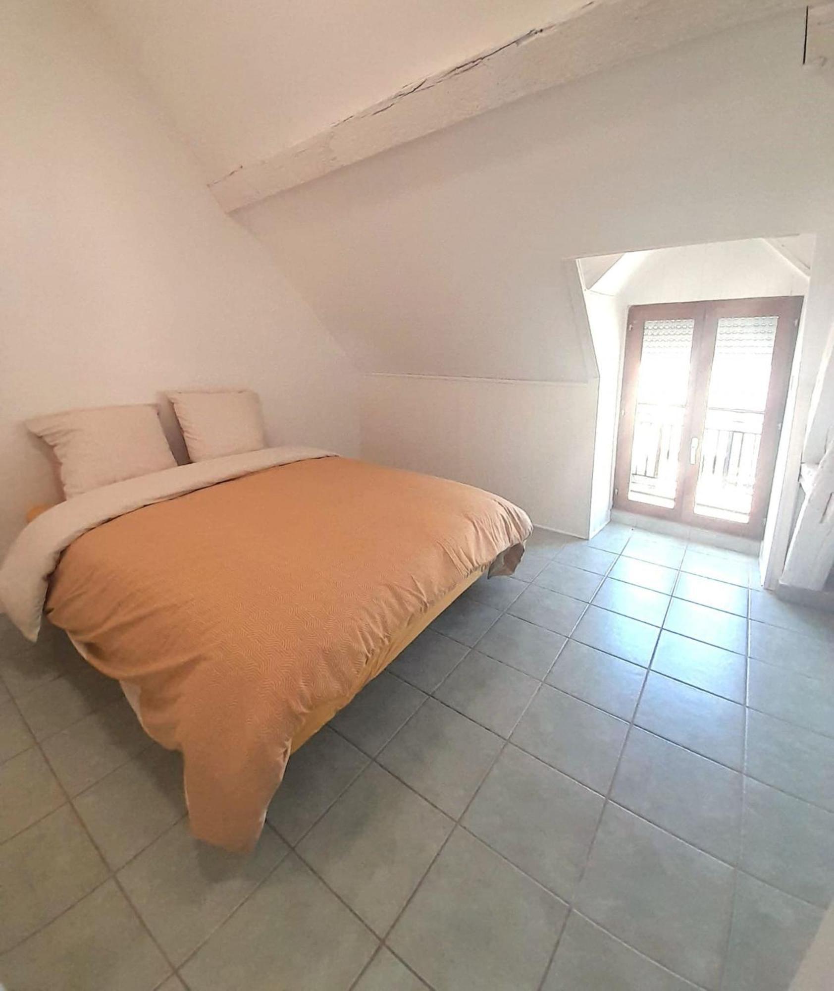 Belle Maison 8 Pers Vatan Centre Kültér fotó